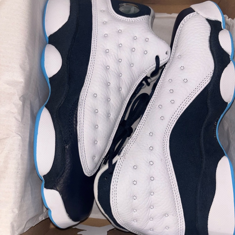 Jordan Air Jordan 13 Retro (GS) White & Dark Powder Blue